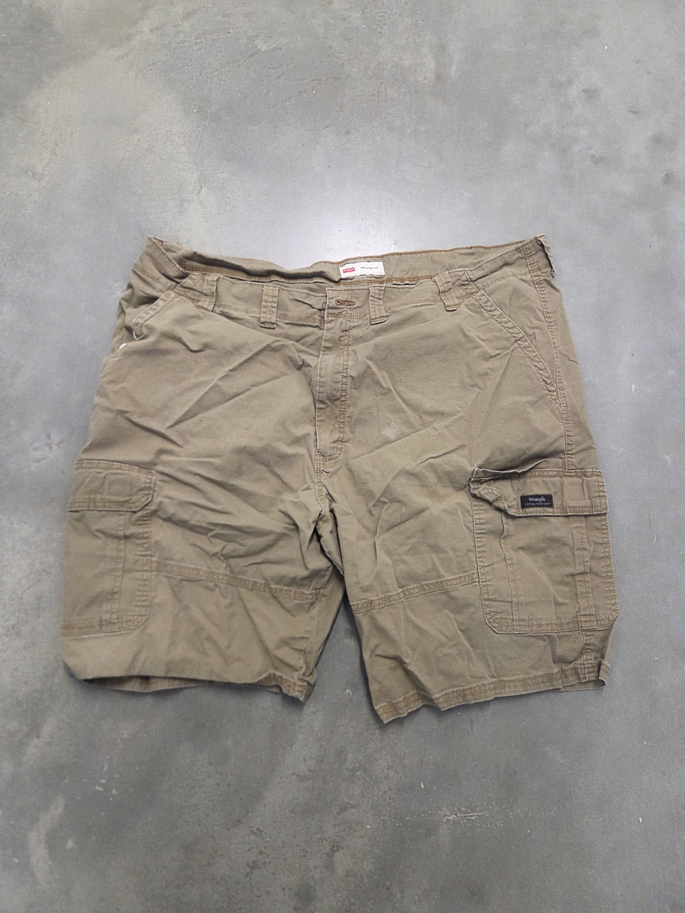 Wrangler Men's Cargo Shorts Tan
